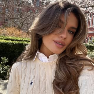Chloé Lloyd