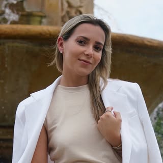 Dr. Christie Ferrari