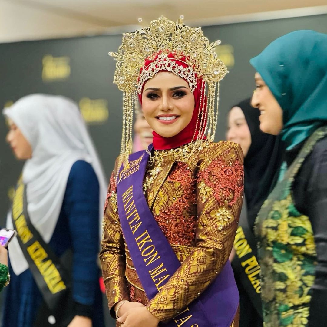 Cik Puan Gojes Official
