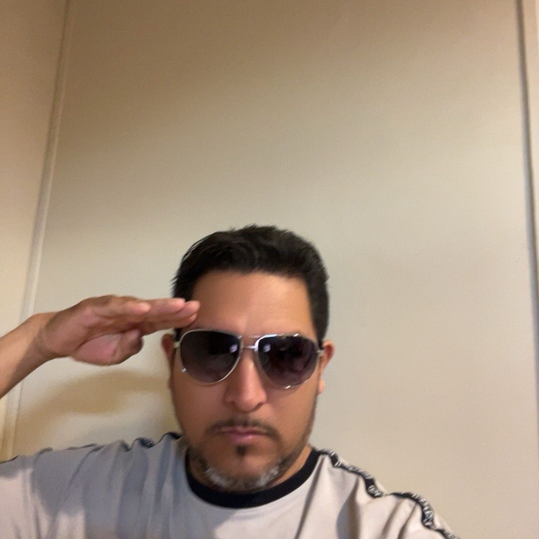 Cris 🍇🐧 Quiuvas🌷