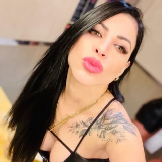 CRYS PERFUMARIA® BY CRYS ALVES