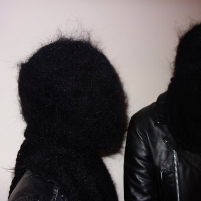 CRYSTAL CASTLES