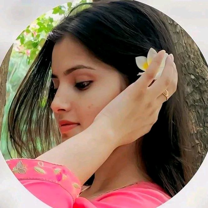 🦋Akshita😊
