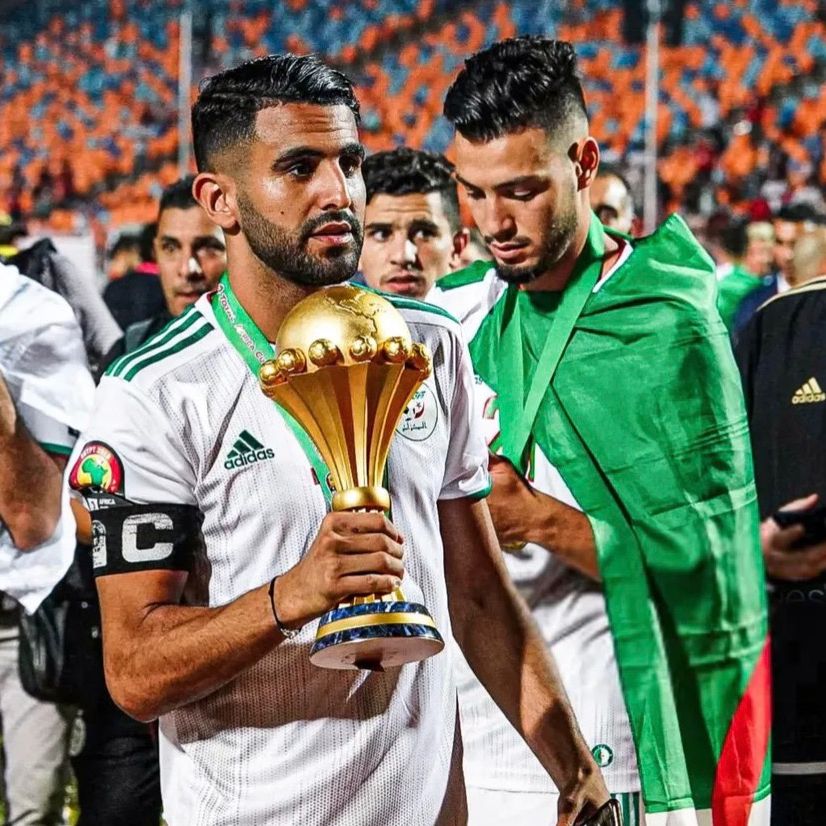 Minou kharoubi 🇩🇿