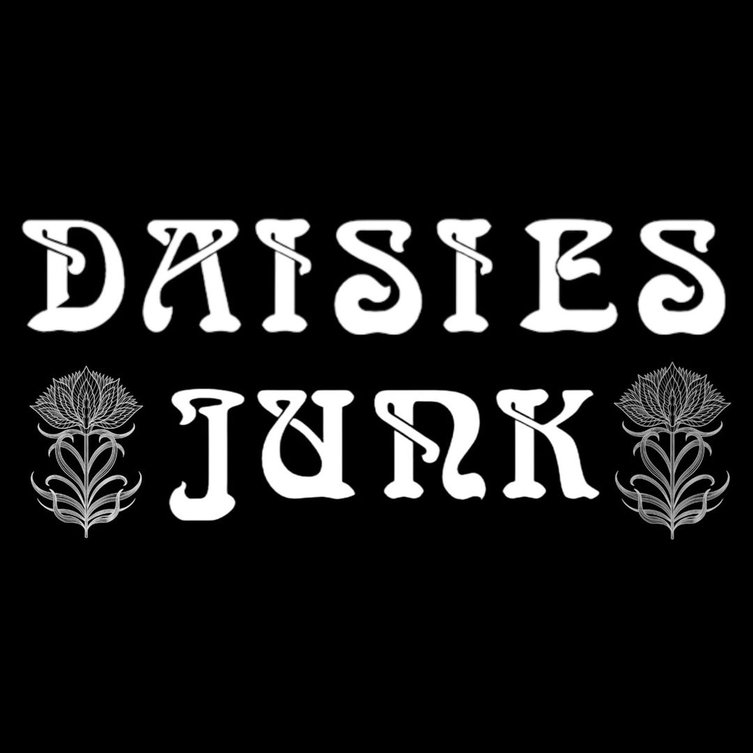 Daisies Junk Vintage
