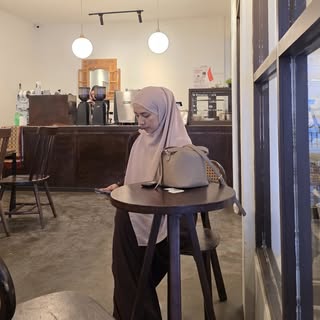 Lovvelia Indah Nestiti