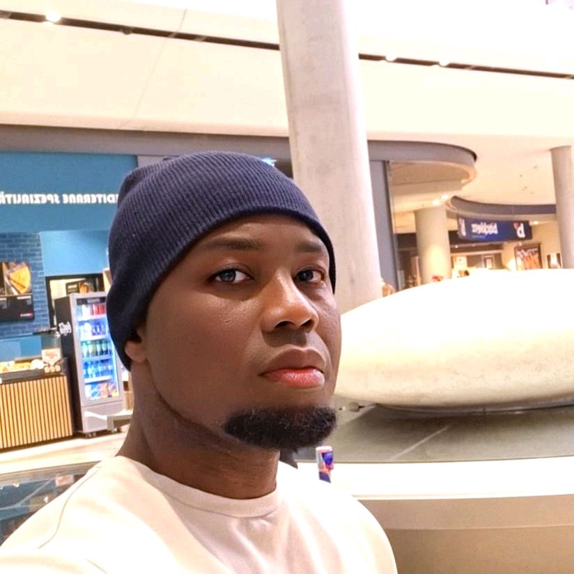 FELIX🇬🇭🇨🇭