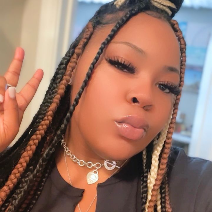 Dee’s Digital Diary