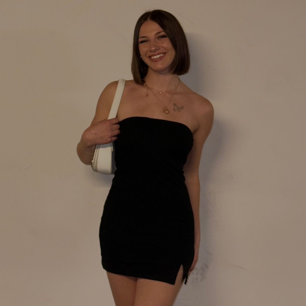 BY me Adèle