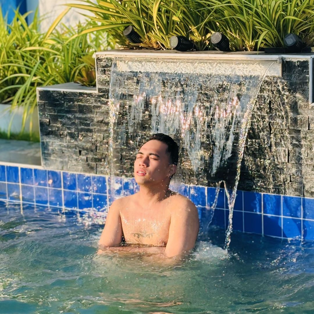Ser Eyjay