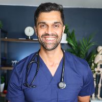 Dr Adnan Azad (MD, MPharm)