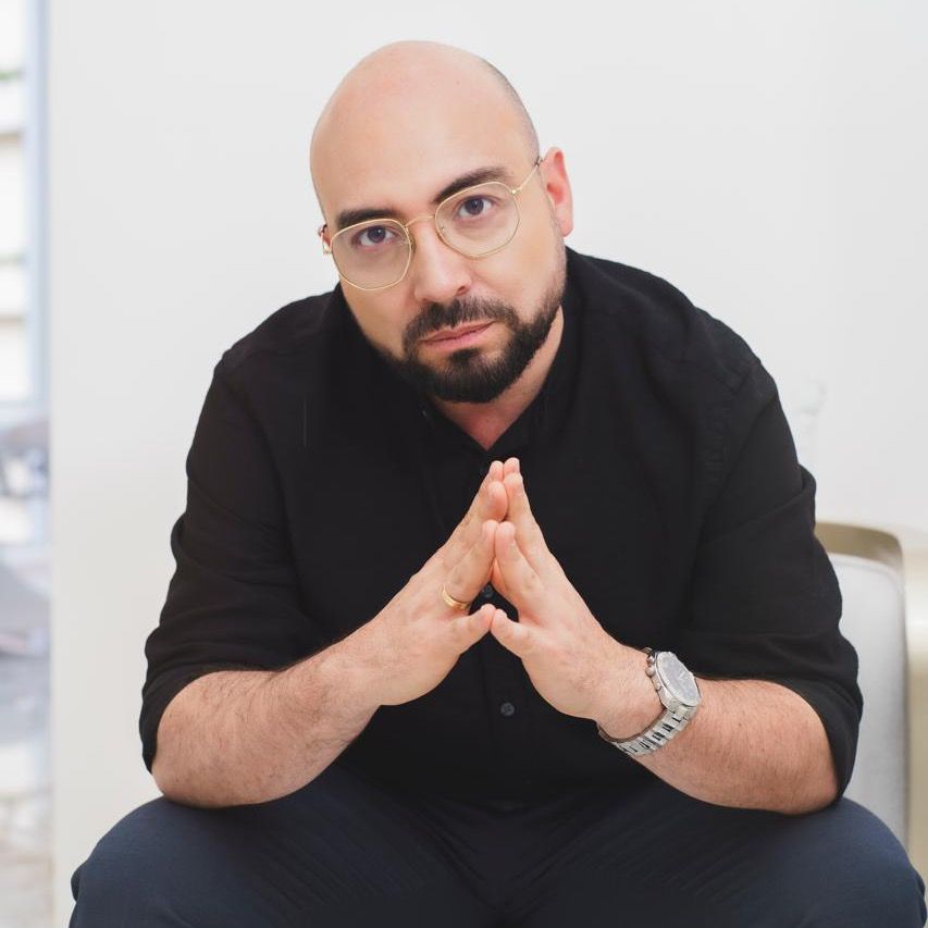 Dr. Felipe Buendia