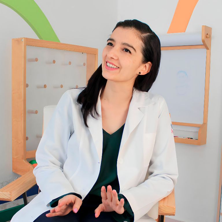 Dra. Itzel Osornio Pediatra