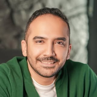 احسان مسلمی | اقتصاددان