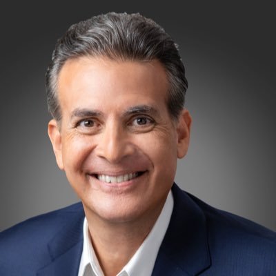 Eduardo Bhatia-Gautier🇵🇷
