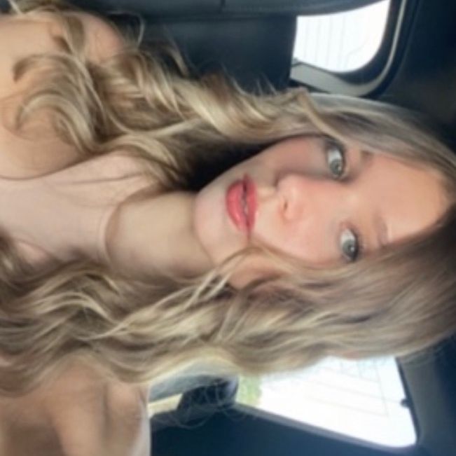 Francesca⸆⸉ 🪩🩷