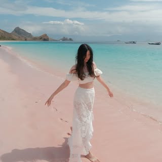 Elaine Alethea / Leinnns