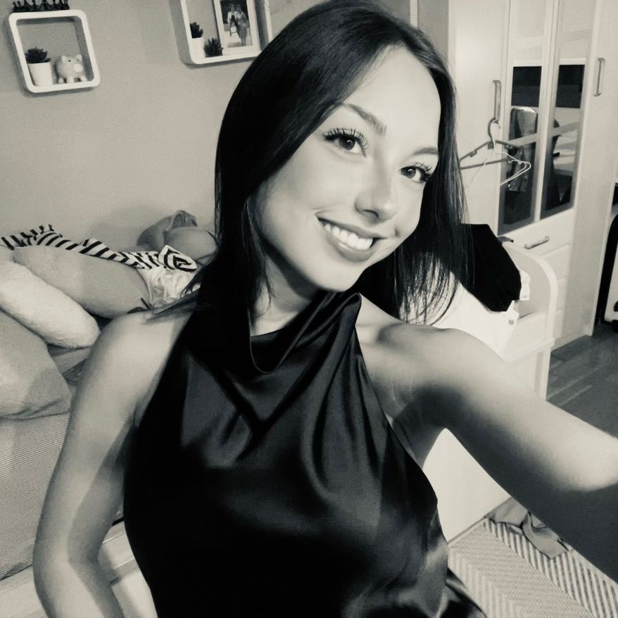 Elena Moya