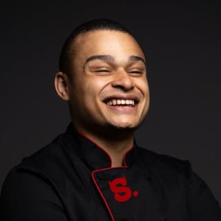 Elias Dosunmu 🇪🇸🇺🇦