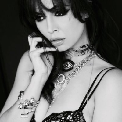 Eliza Dushku