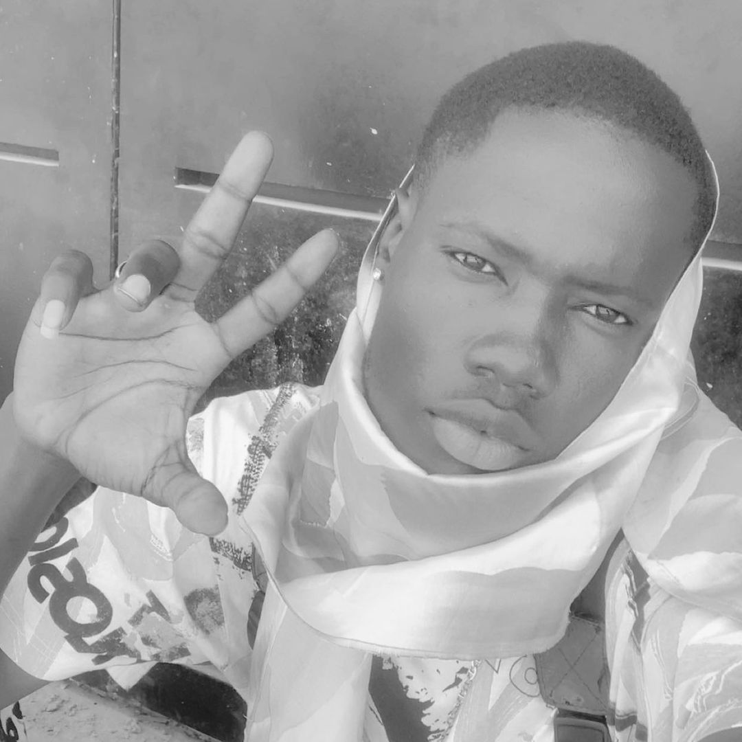 👣👺  ᗴＬ𝔃Ø ⓓᎥᵃz  ♢☞ ✰