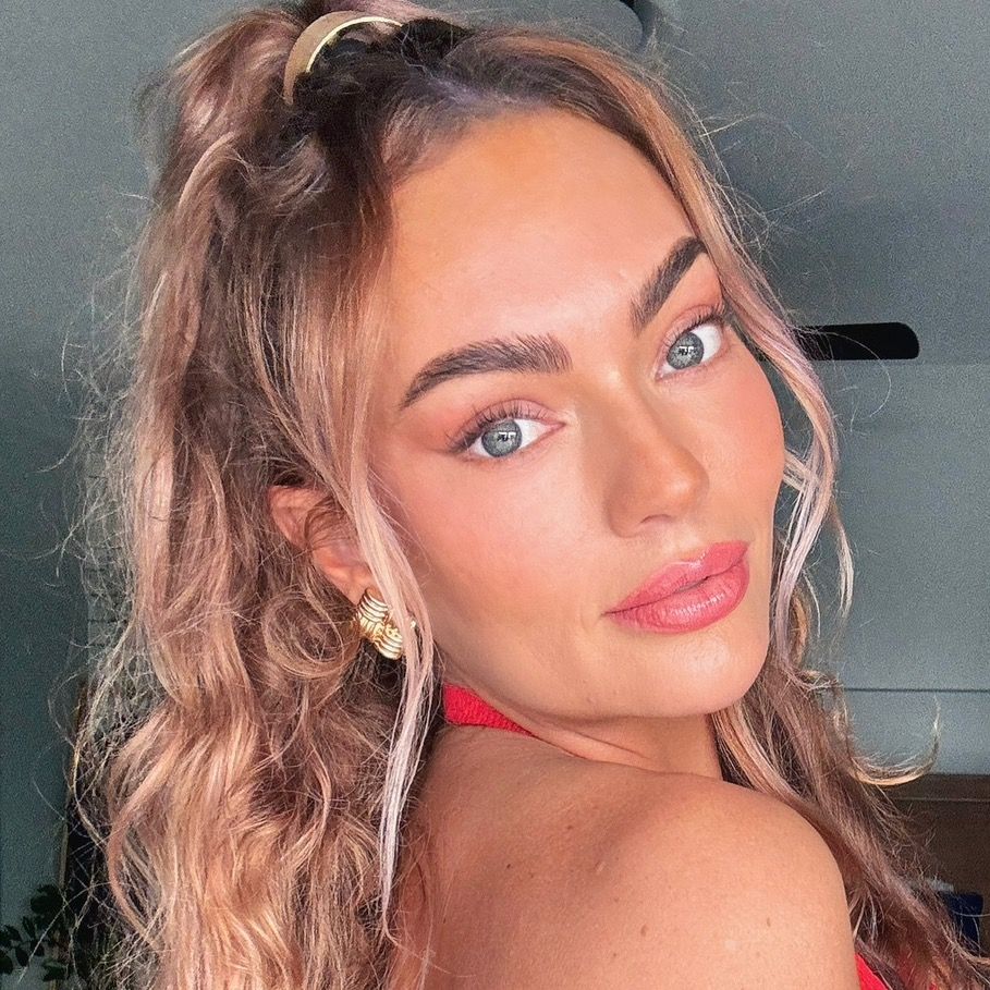 Emily Skye | Mum• 40s• Mindset