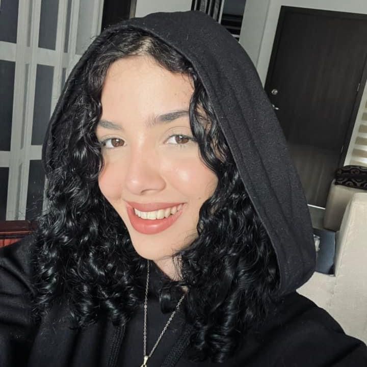 Emy Royale