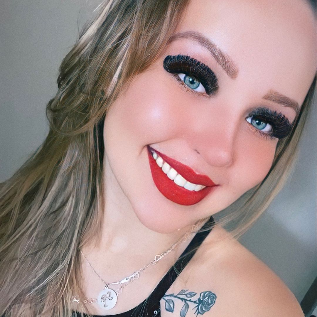 Isabela Martins 🤪