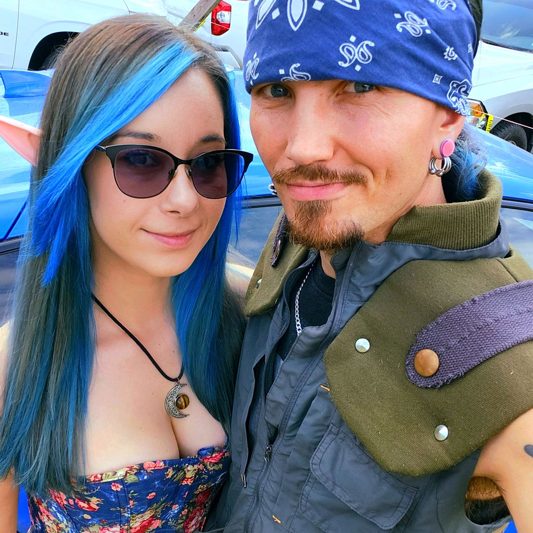 ⭐️Exist2Inspire(RikaWildlee)⭐️