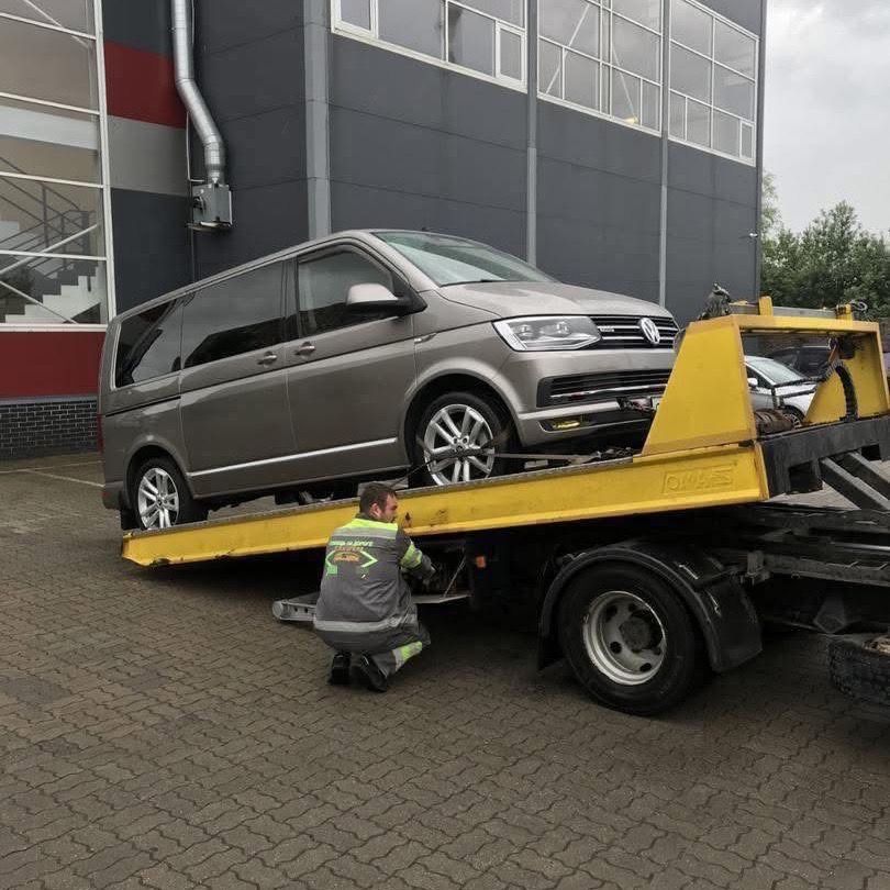 Expert Car Export (ECE)