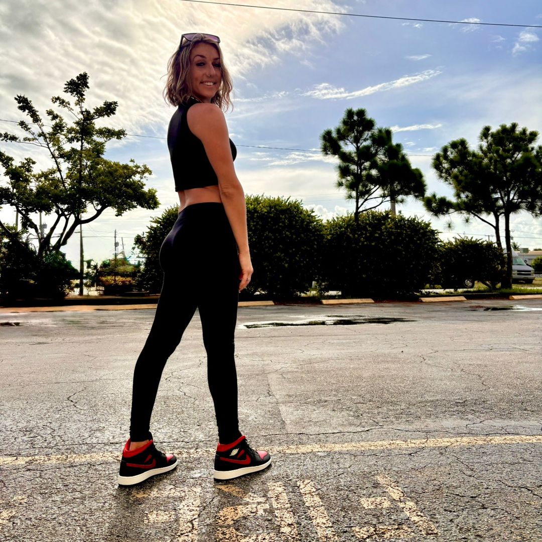 Coral Anntoinette Mi