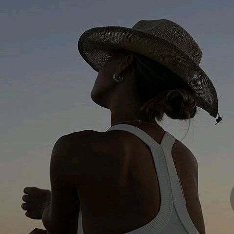 GANA 300 USD EN MI BIOGRAFÍA