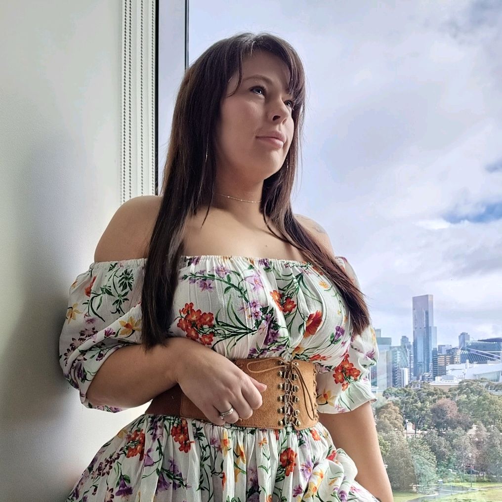 Mandy Lee