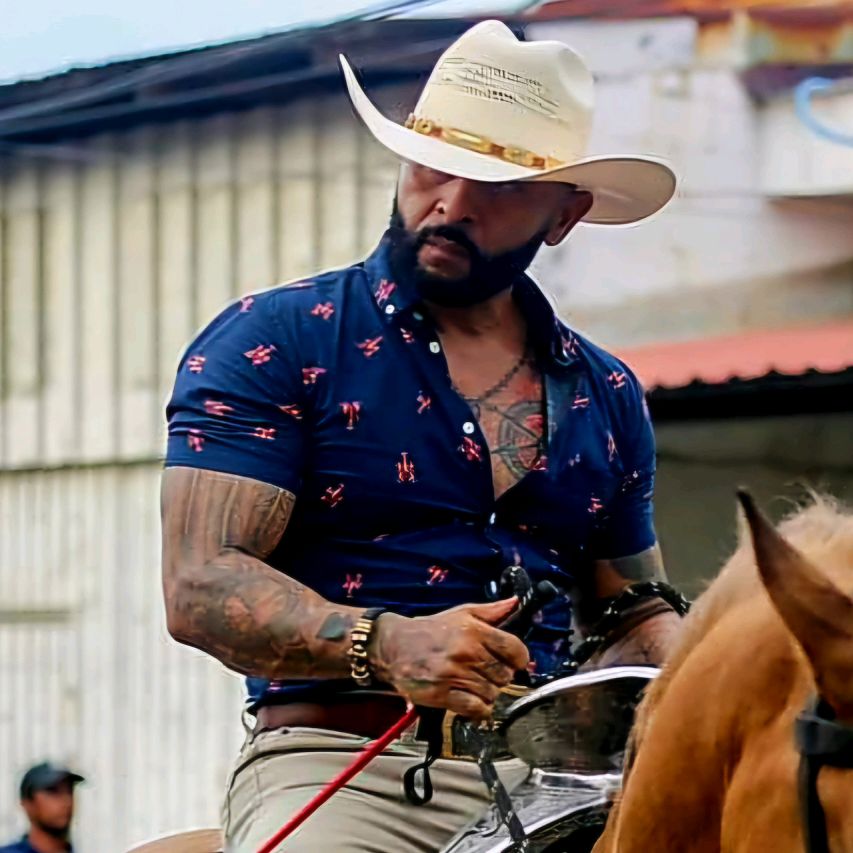 favio gonzalez aguilar