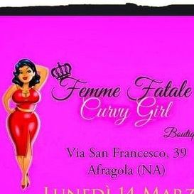 💖 Femme fatale curvy 💖
