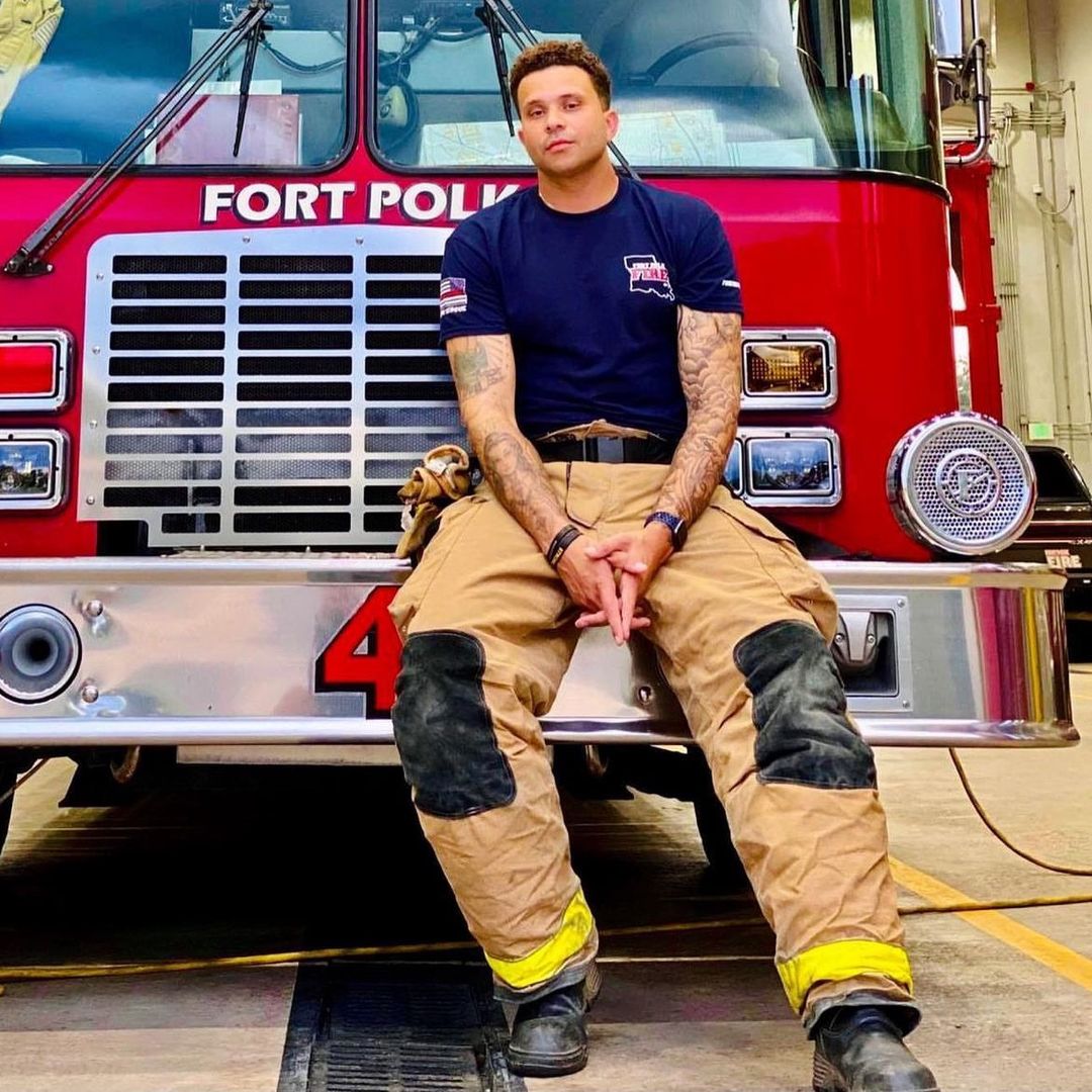 Kenny 👨🏽‍🚒