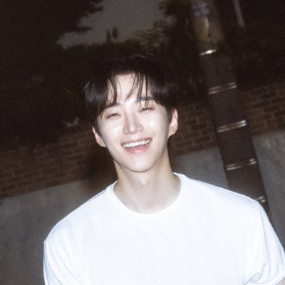 LEE JUNHO Official
