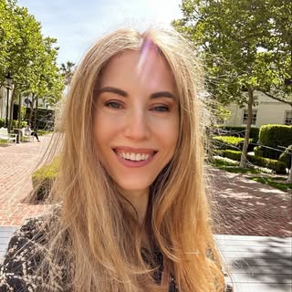 FOND Roni Brunn
