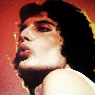 Freddie Mercury Addicted