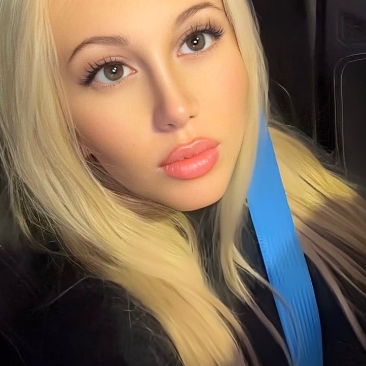 frosted barbie❄️