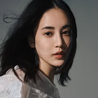 Karen Fujii 藤井夏恋