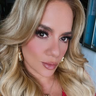 Gabriela Pazmiño