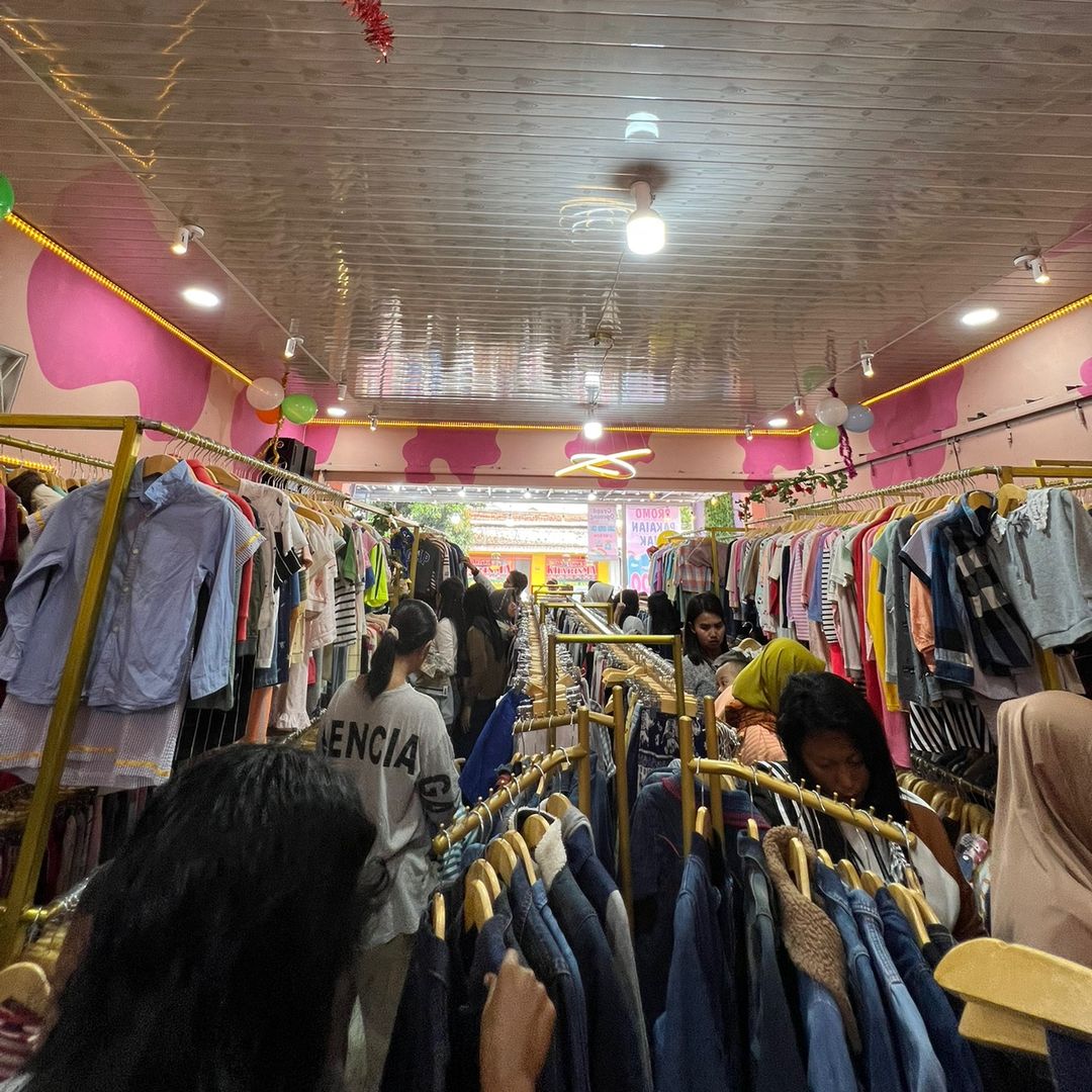 Gallery Zara Queen