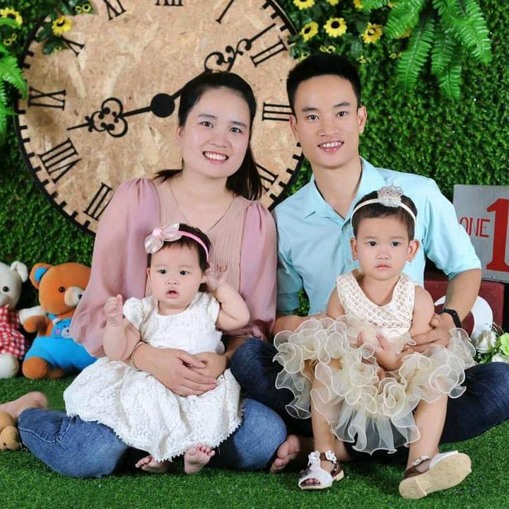 Gia Đình Nhà Giao