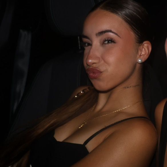 giiseeliitaa.__