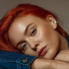 ZARA LARSSON🐬 FAN ACCOUNT