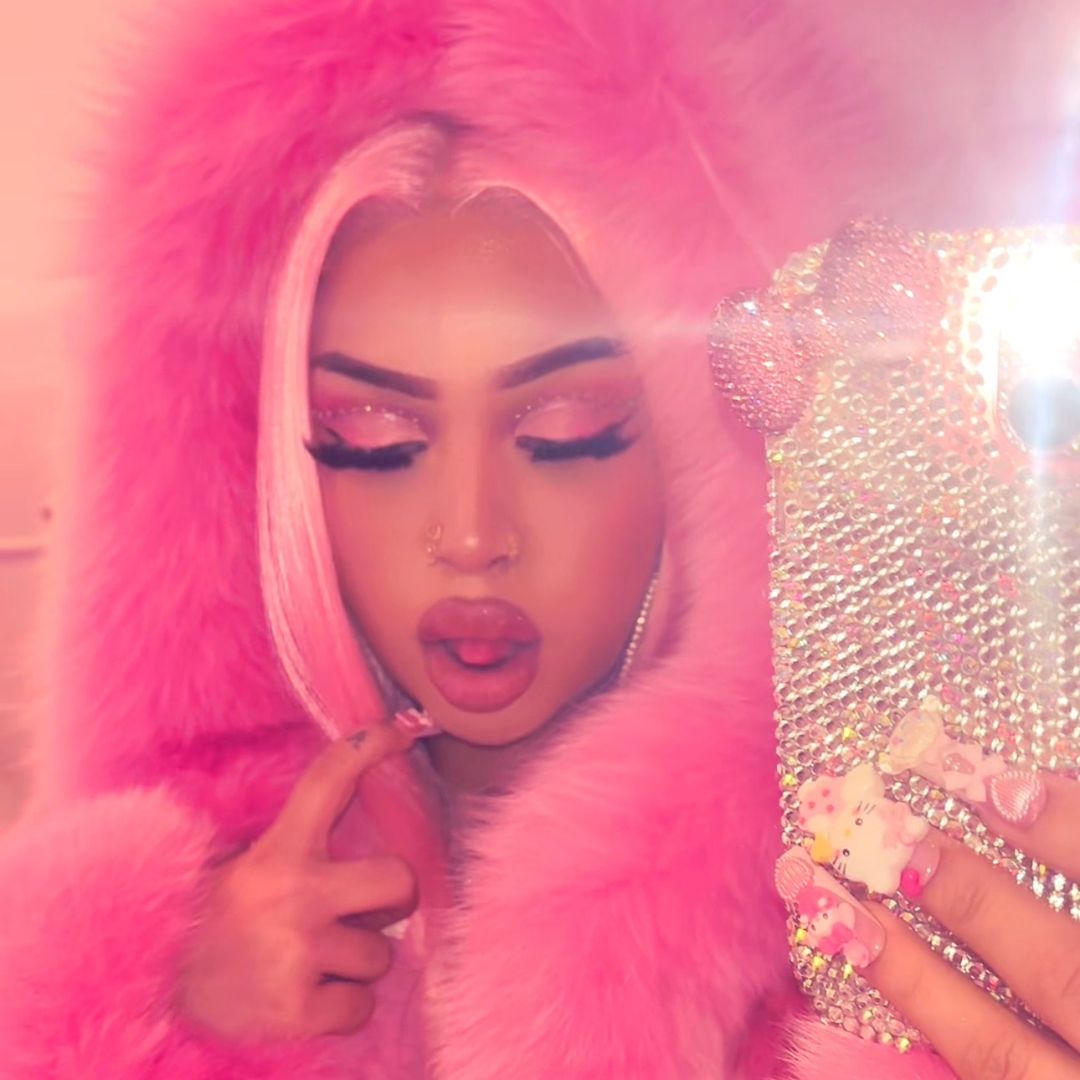 GlamDoll