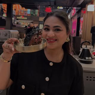 Shubhi |Some Spice & a Girl