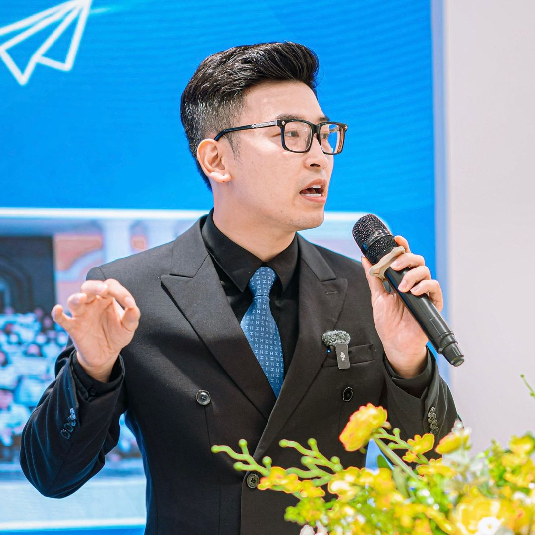 Đạt Topik 2 Đổi Tên