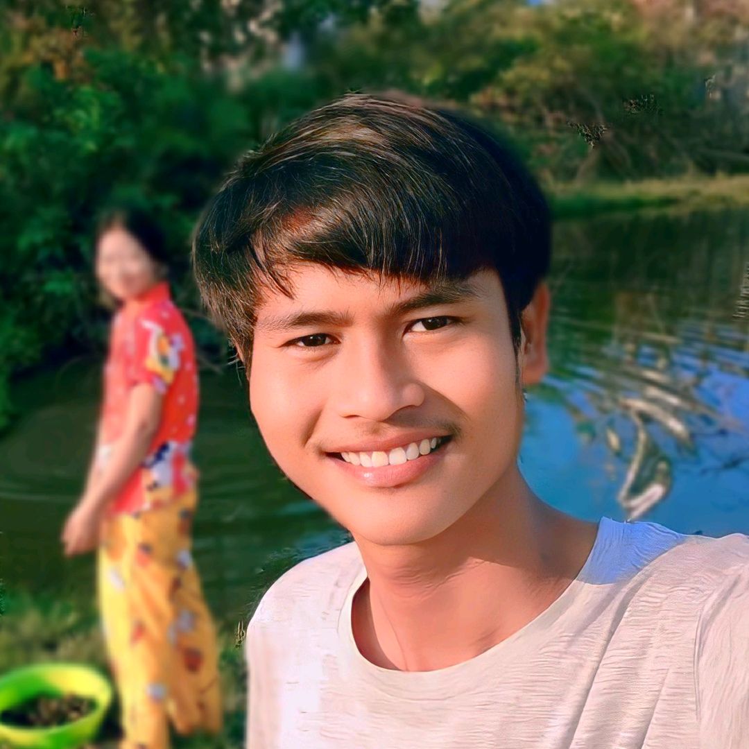TOUCH-[ទូច]